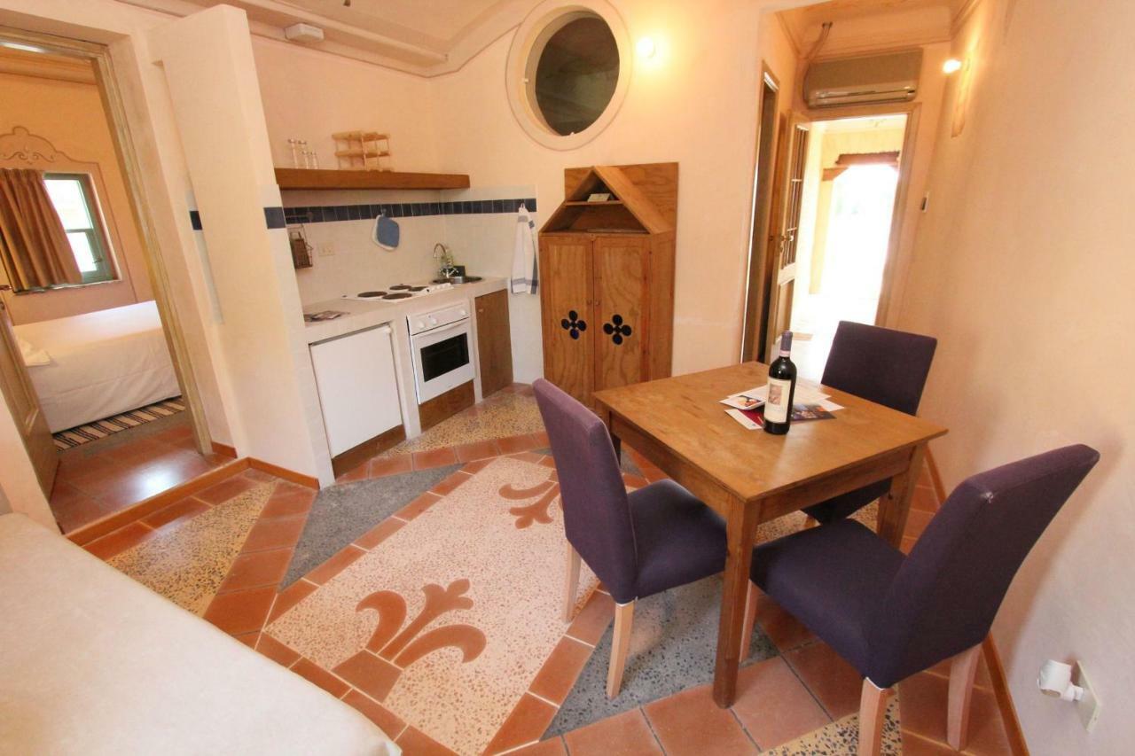 Subretia Residenze Di Campagna Aparthotel Fabbri Exterior photo