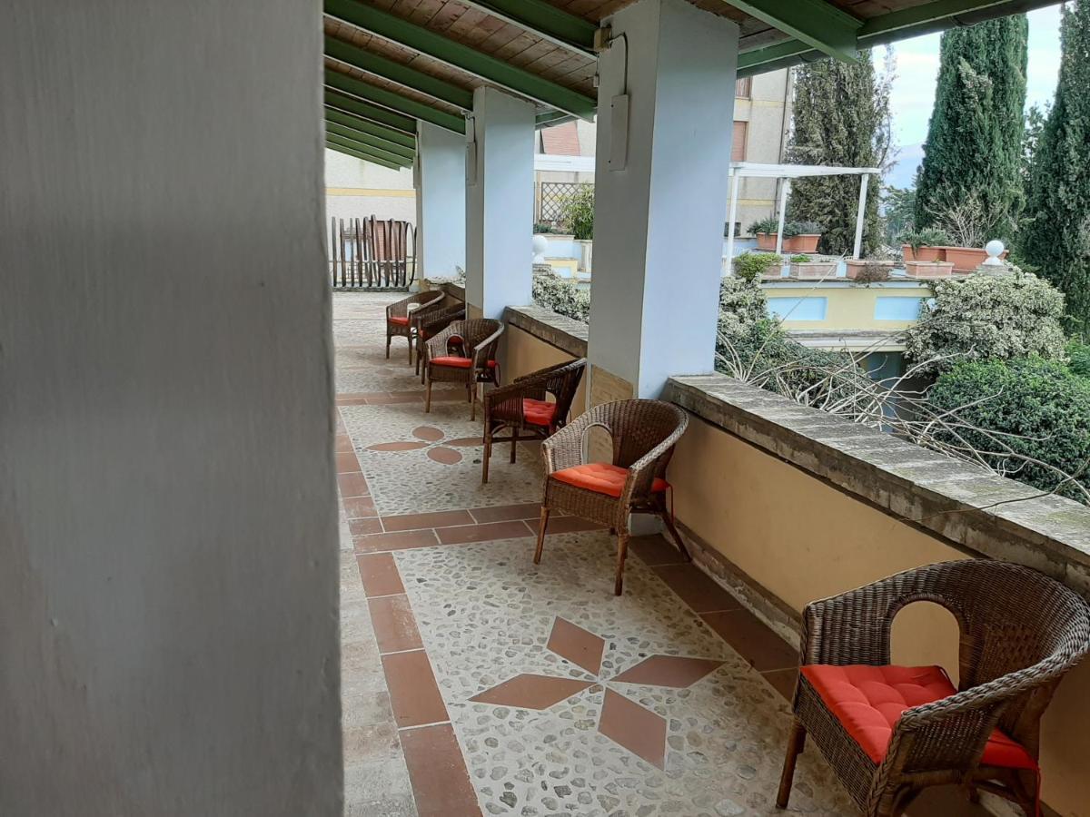 Subretia Residenze Di Campagna Aparthotel Fabbri Exterior photo