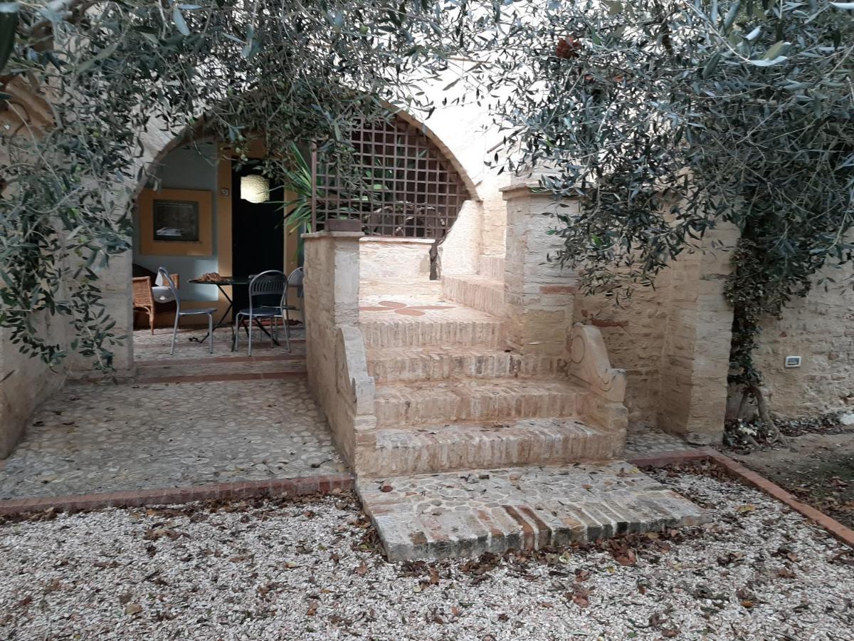 Subretia Residenze Di Campagna Aparthotel Fabbri Exterior photo